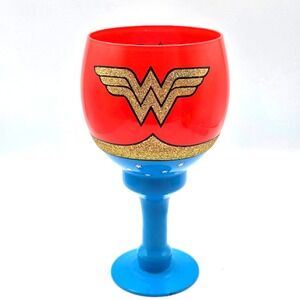 Silver Buffalo LLC DC Comics Wonder Woman 40 oz Glass Goblet